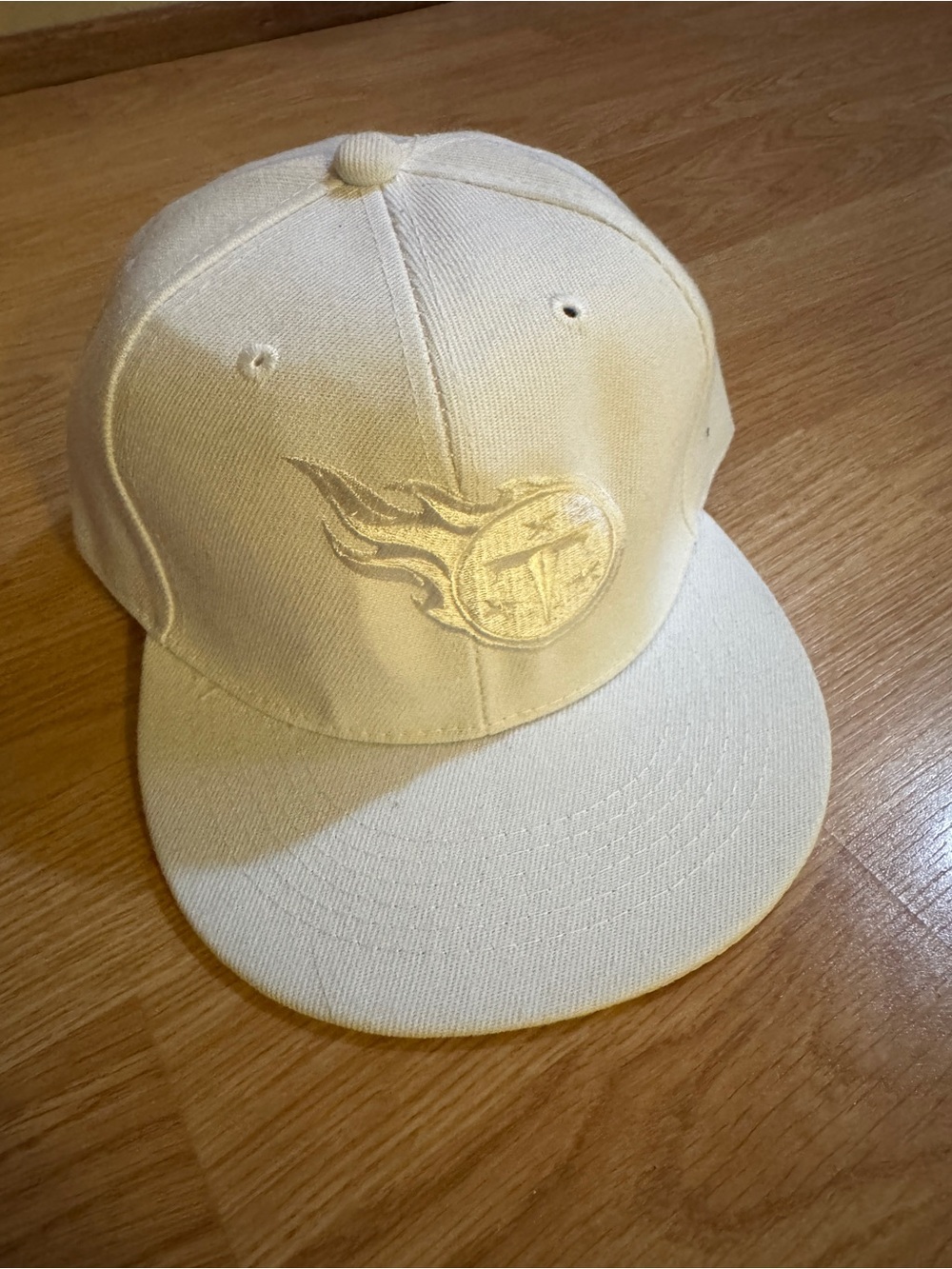 White Tennessee Titans Snapback Hat
